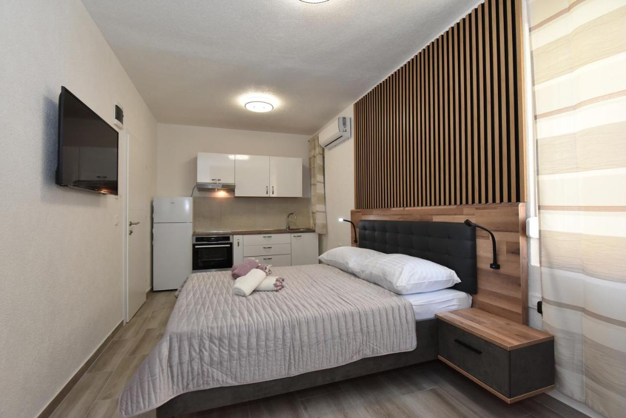 Sofia'S Studio & Room Zadar Bagian luar foto