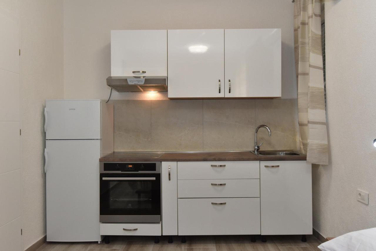 Sofia'S Studio & Room Zadar Bagian luar foto