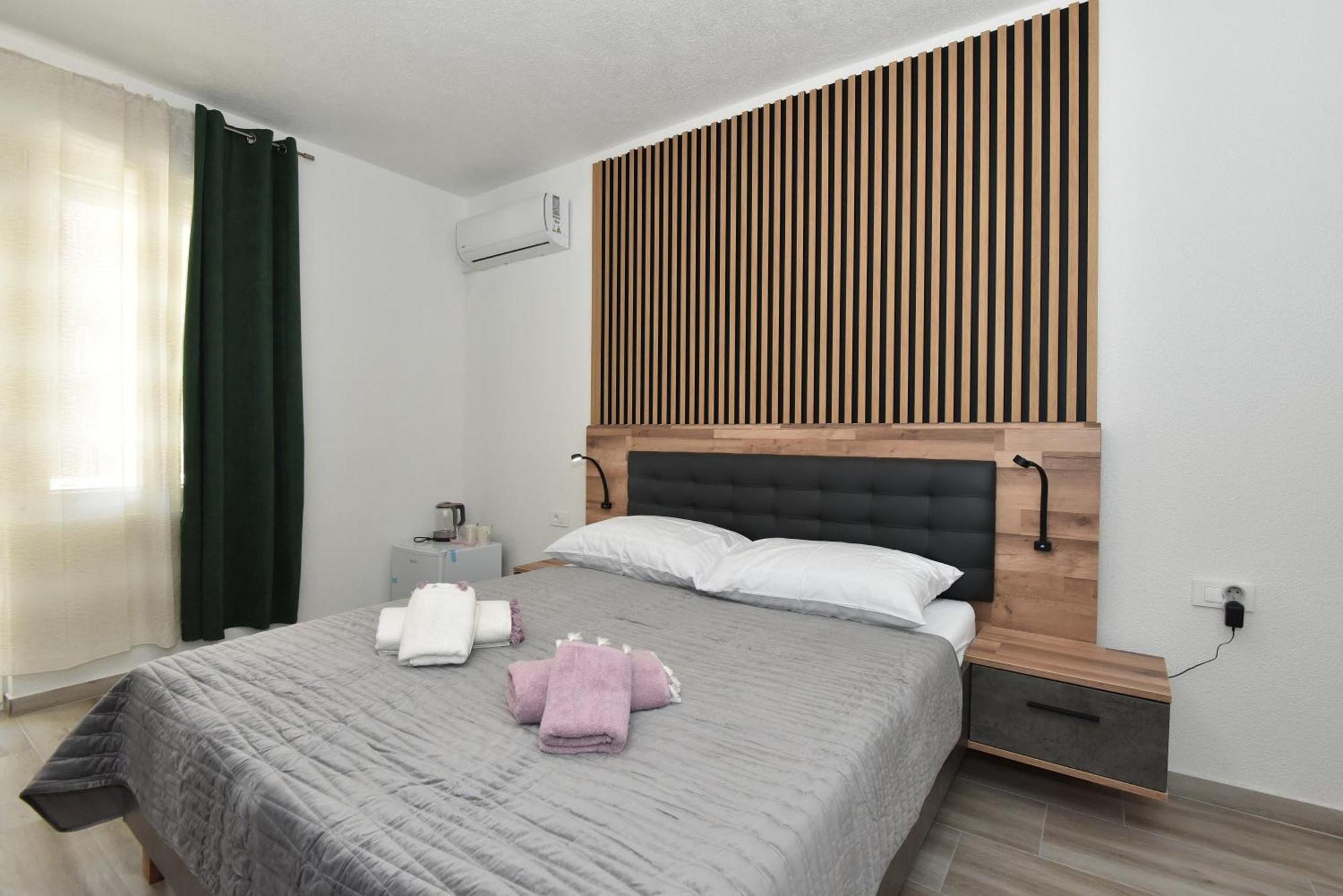 Sofia'S Studio & Room Zadar Bagian luar foto
